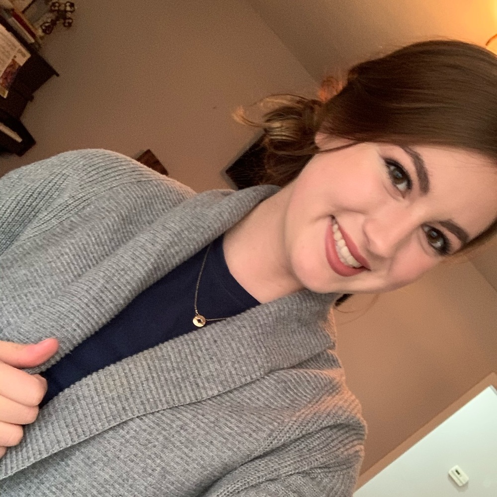 Meet your Posher, Alayna